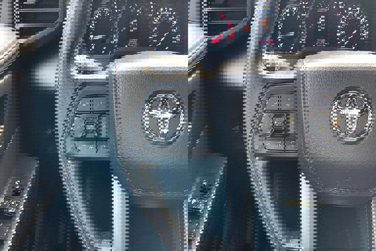 Used 2025 Toyota Tundra SR5 image 22