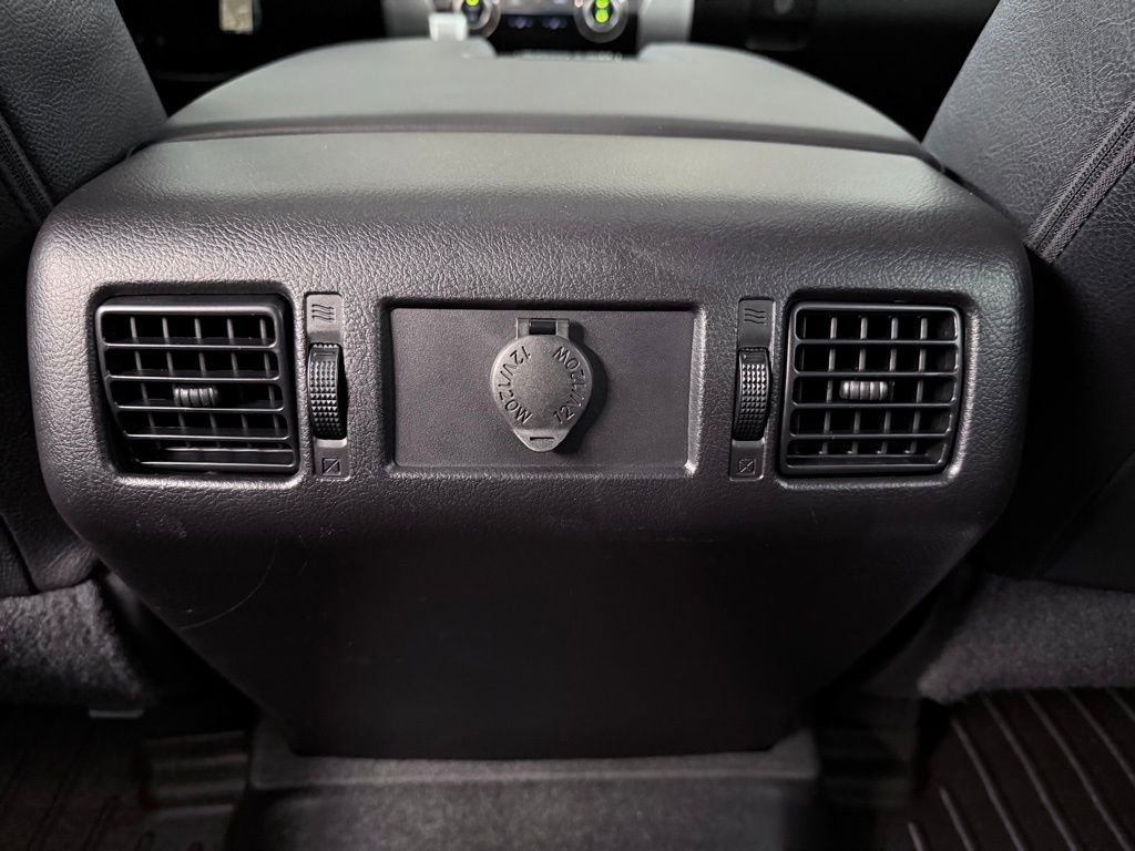 Used 2014 Toyota Tundra Limited image 28