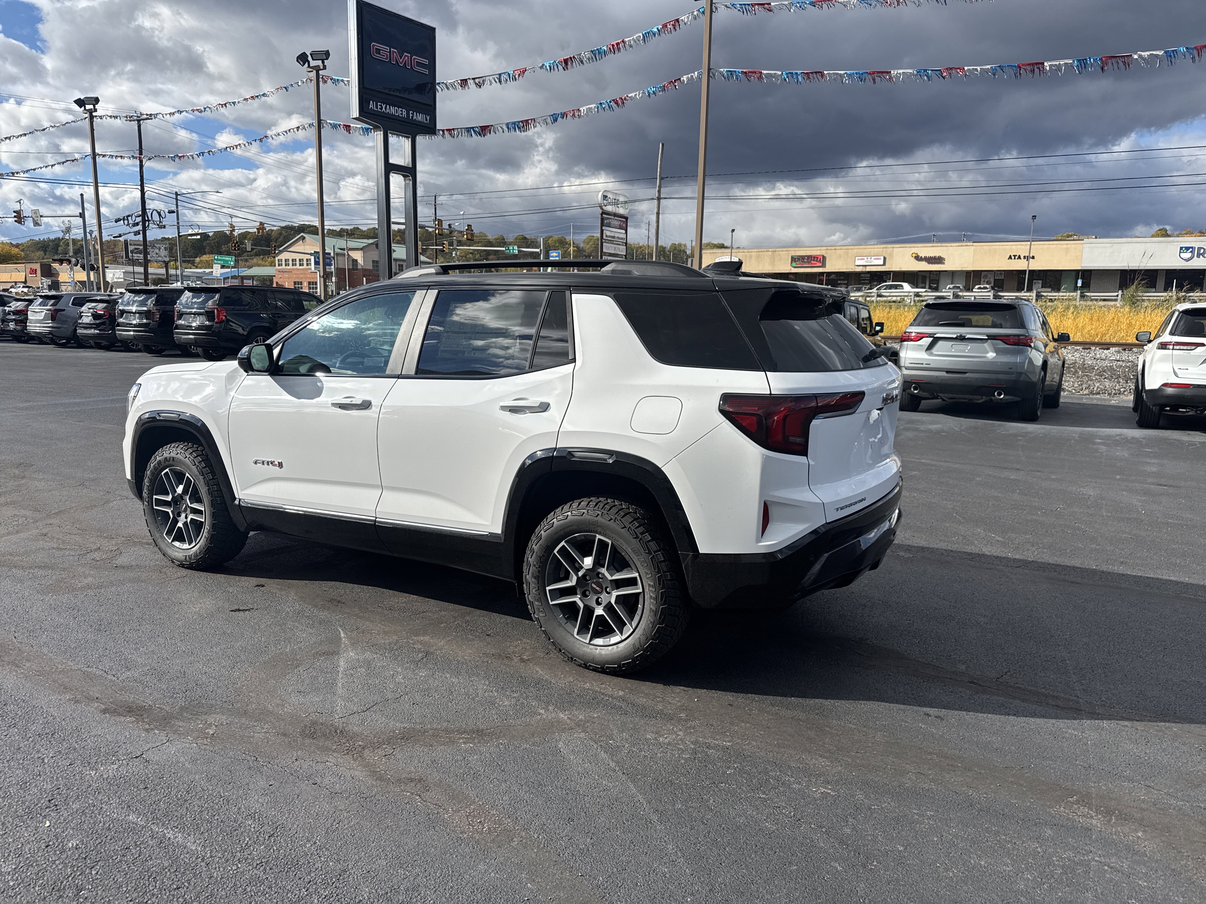 New 2026 GMC Terrain AT4 w/ Technology Package II image 6