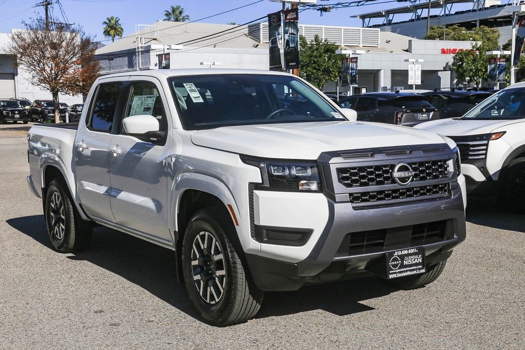 New 2026 Nissan Frontier SV w/ Tow Package RWD image 3