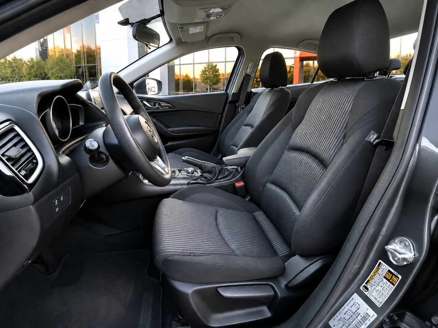 Used 2016 MAZDA MAZDA3 i Sport w/ Preferred Equipment Package FWD image 9