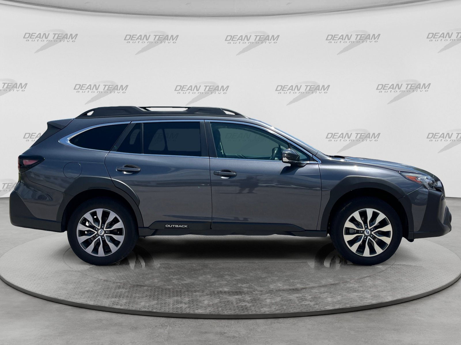 Used 2024 Subaru Outback Limited AWD/4WD image 10