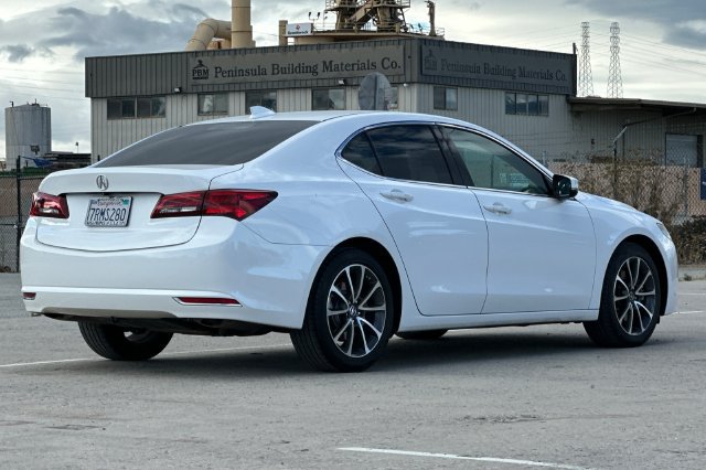 Used 2016 Acura TLX V6 FWD image 4