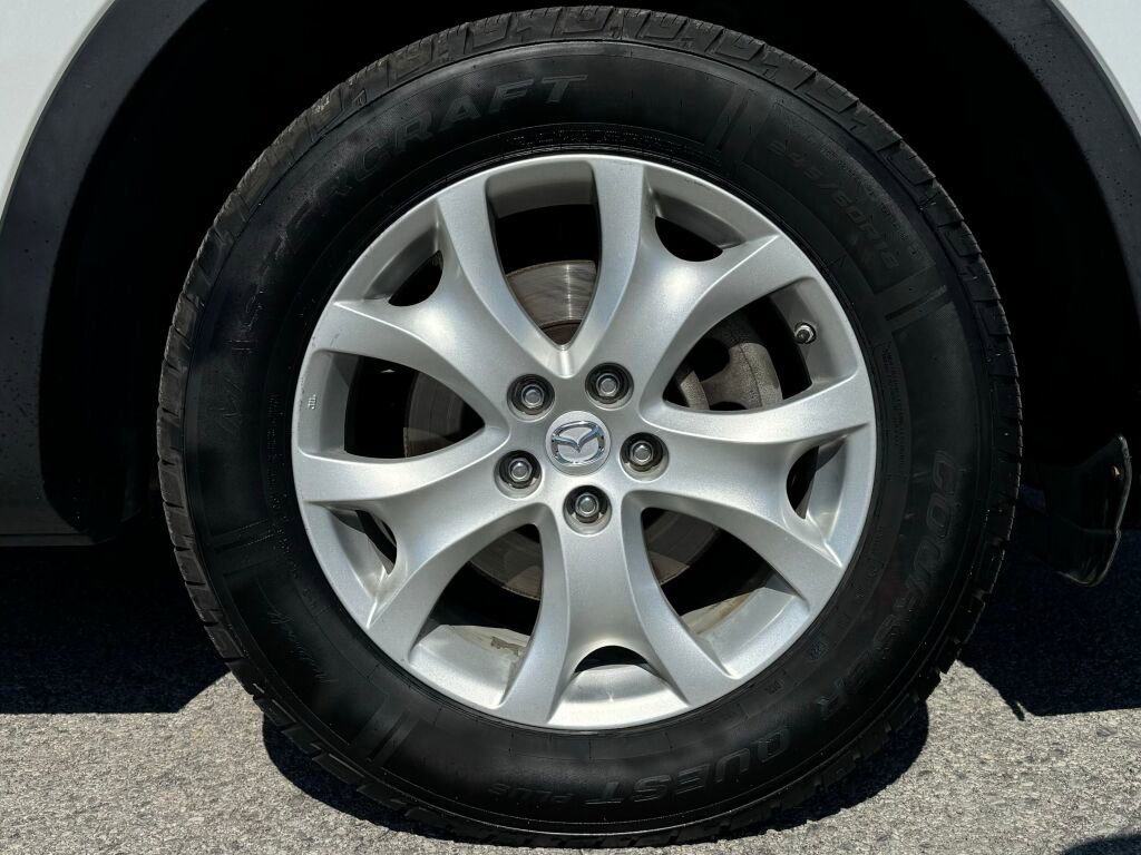 Used 2012 MAZDA CX-9 Touring w/ Moonroof & Bose Audio Pkg AWD/4WD image 12