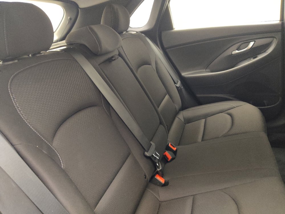 Used 2018 Hyundai Elantra GT w/ Style Package 02 image 19