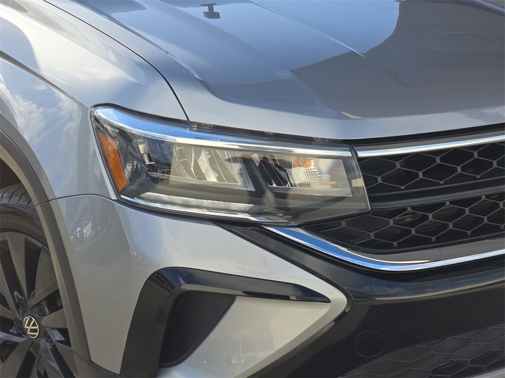 Used 2024 Volkswagen Taos S image 32