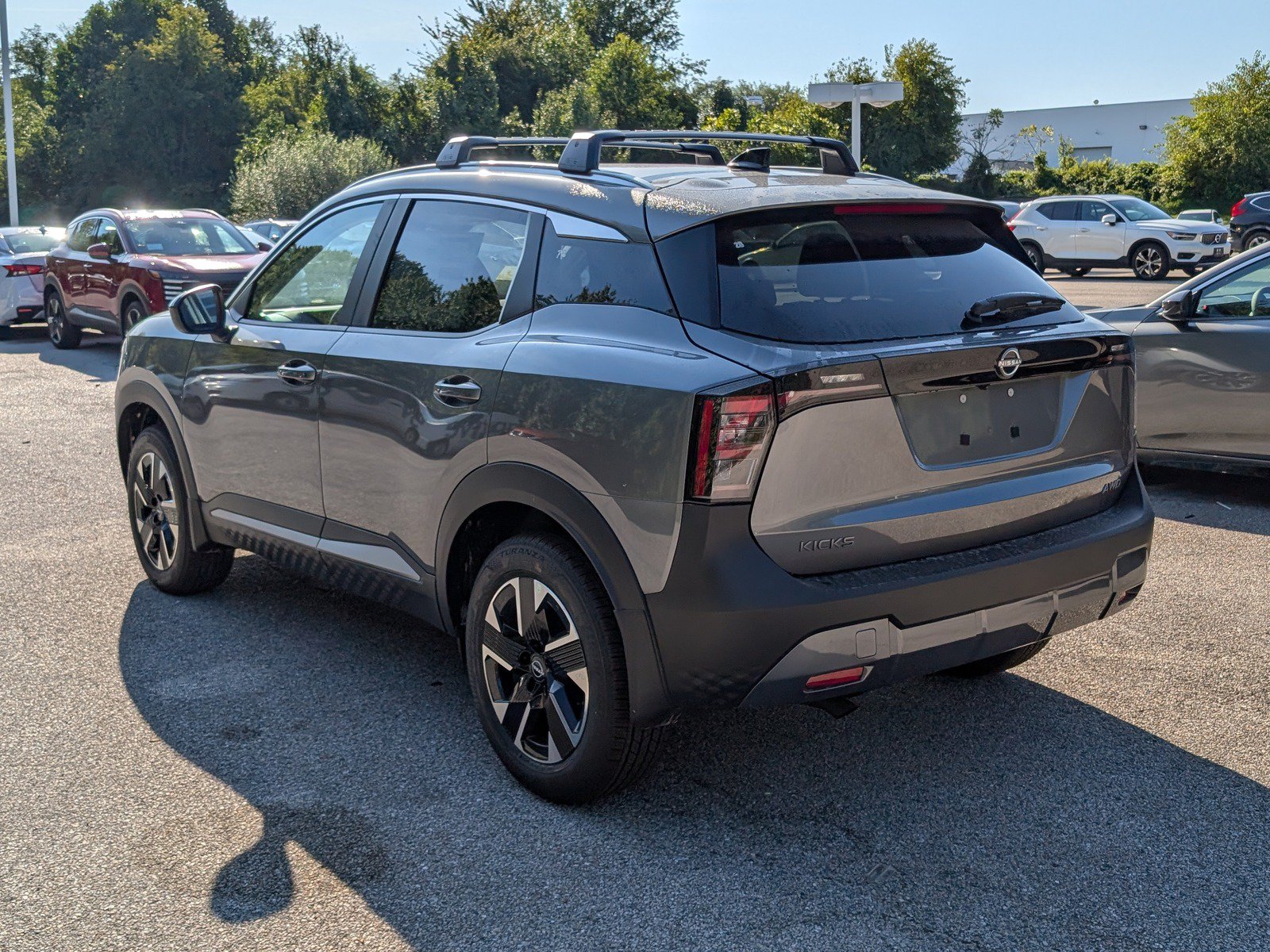 New 2027 Nissan Kicks SV AWD/4WD image 4