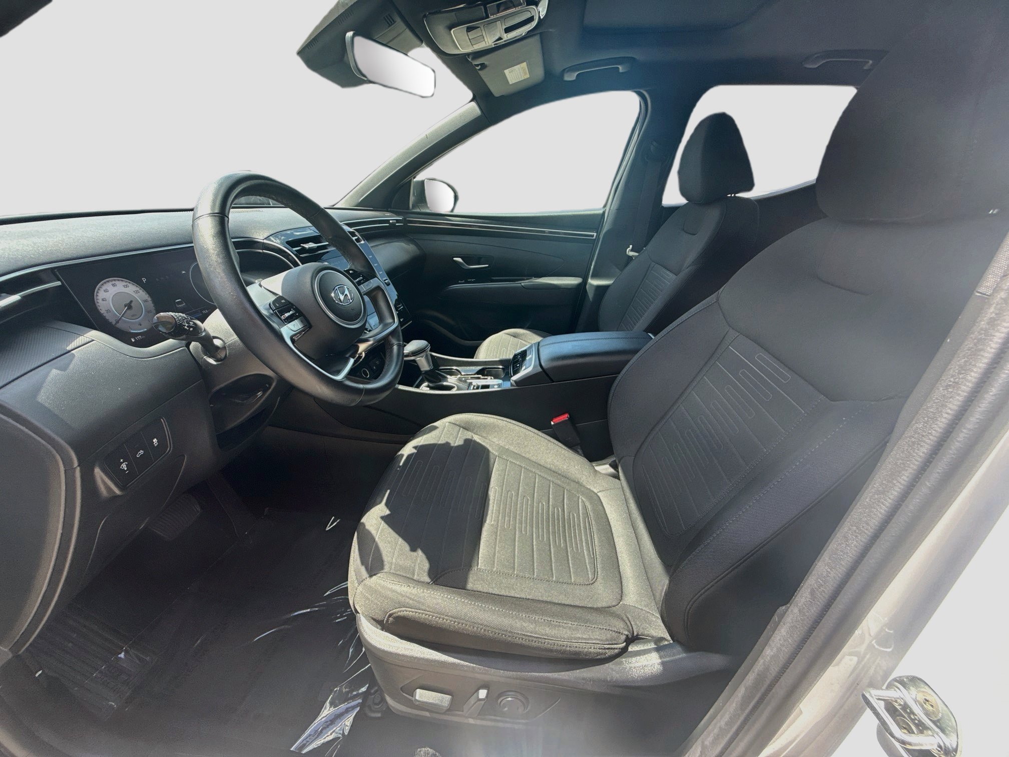 Used 2022 Hyundai Santa Cruz SEL Premium AWD/4WD image 16