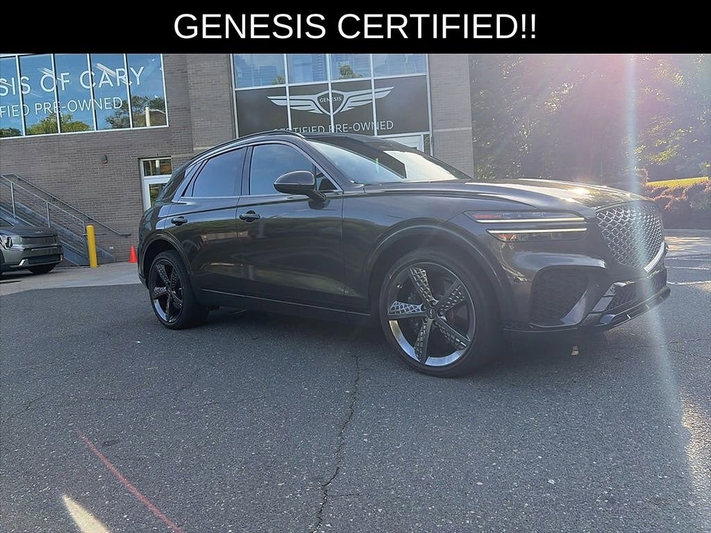Used 2023 Genesis GV70 2.5T w/ Sport Prestige Package AWD/4WD image 2