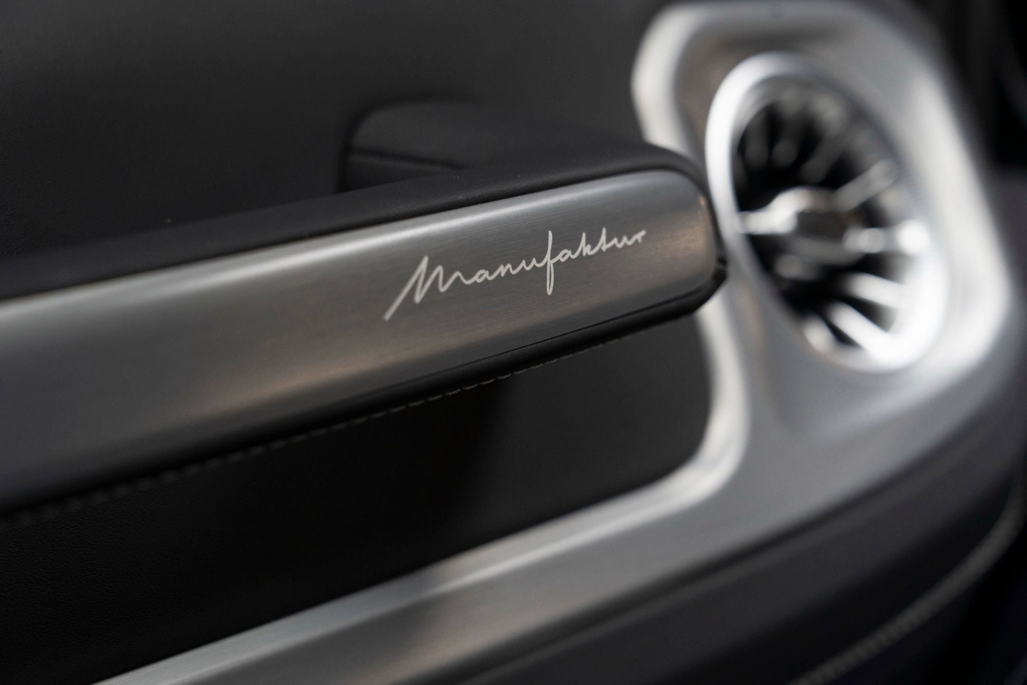 Used 2024 Mercedes-Benz G 63 AMG 4MATIC image 35
