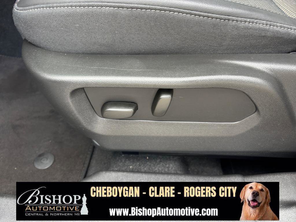 Used 2023 Buick Envision Preferred image 22