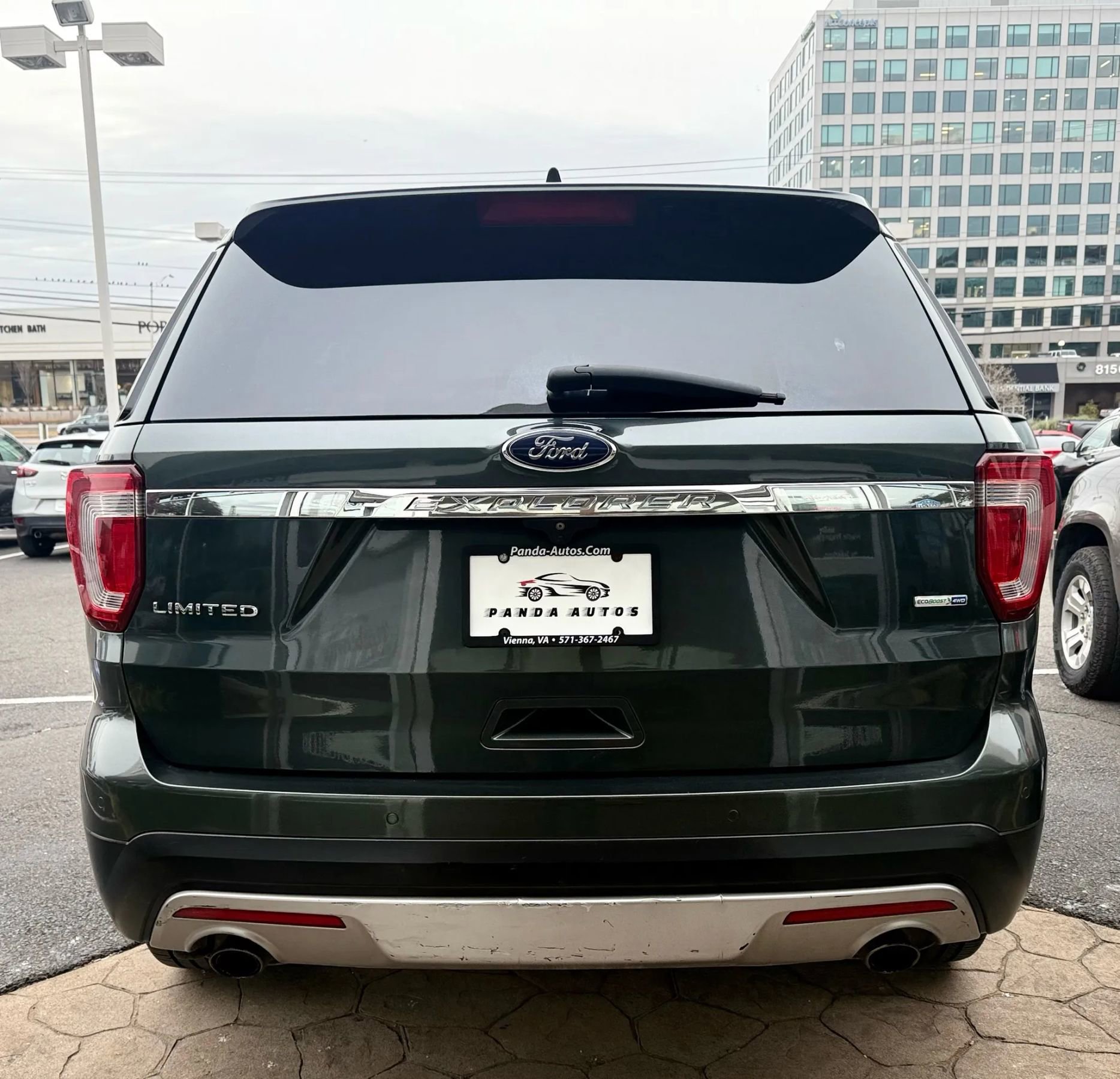 Used 2016 Ford Explorer Limited w/ Equipment Group 301A image 6