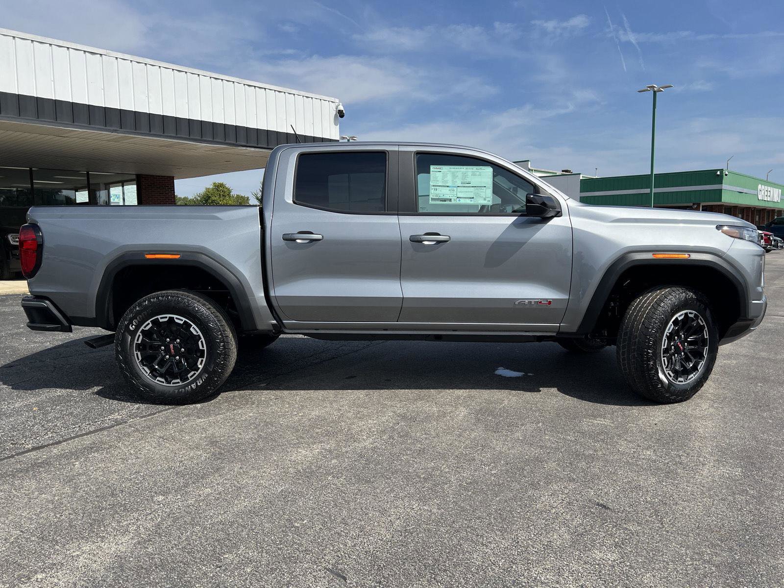 New 2026 GMC Canyon AT4 image 4