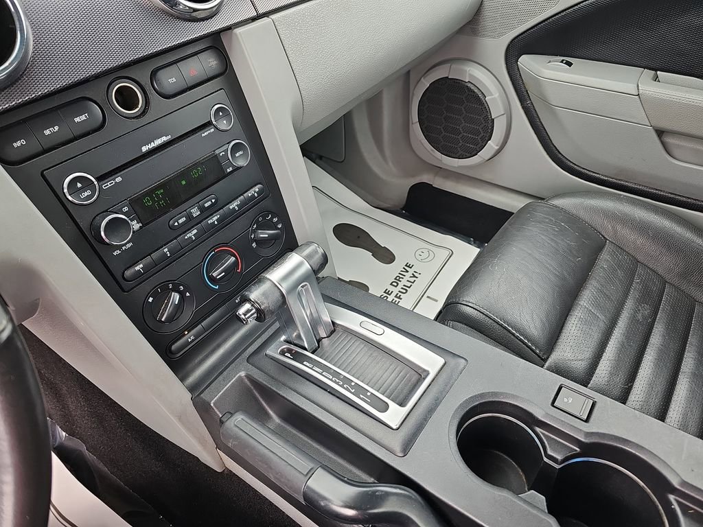 Used 2008 Ford Mustang GT Premium image 26