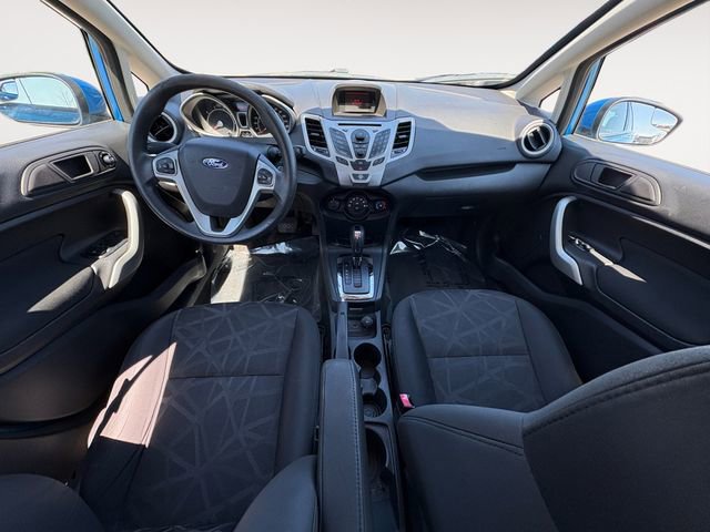 Used 2013 Ford Fiesta SE image 10