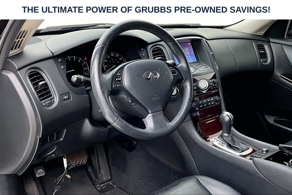 Used 2017 INFINITI QX50 2WD w/ Premium Plus Package image 17