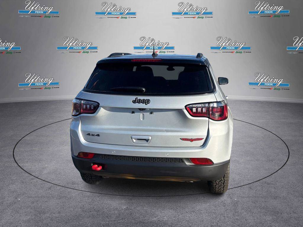 New 2026 Jeep Compass Trailhawk AWD/4WD image 4