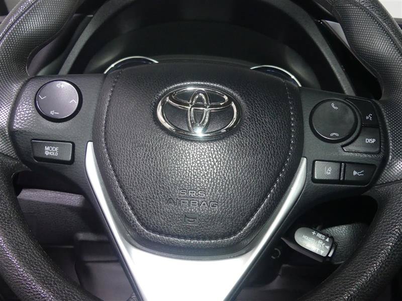Used 2019 Toyota Corolla LE FWD image 30