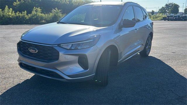 Certified 2023 Ford Escape ST-Line w/ Tech Pack #1 image 7
