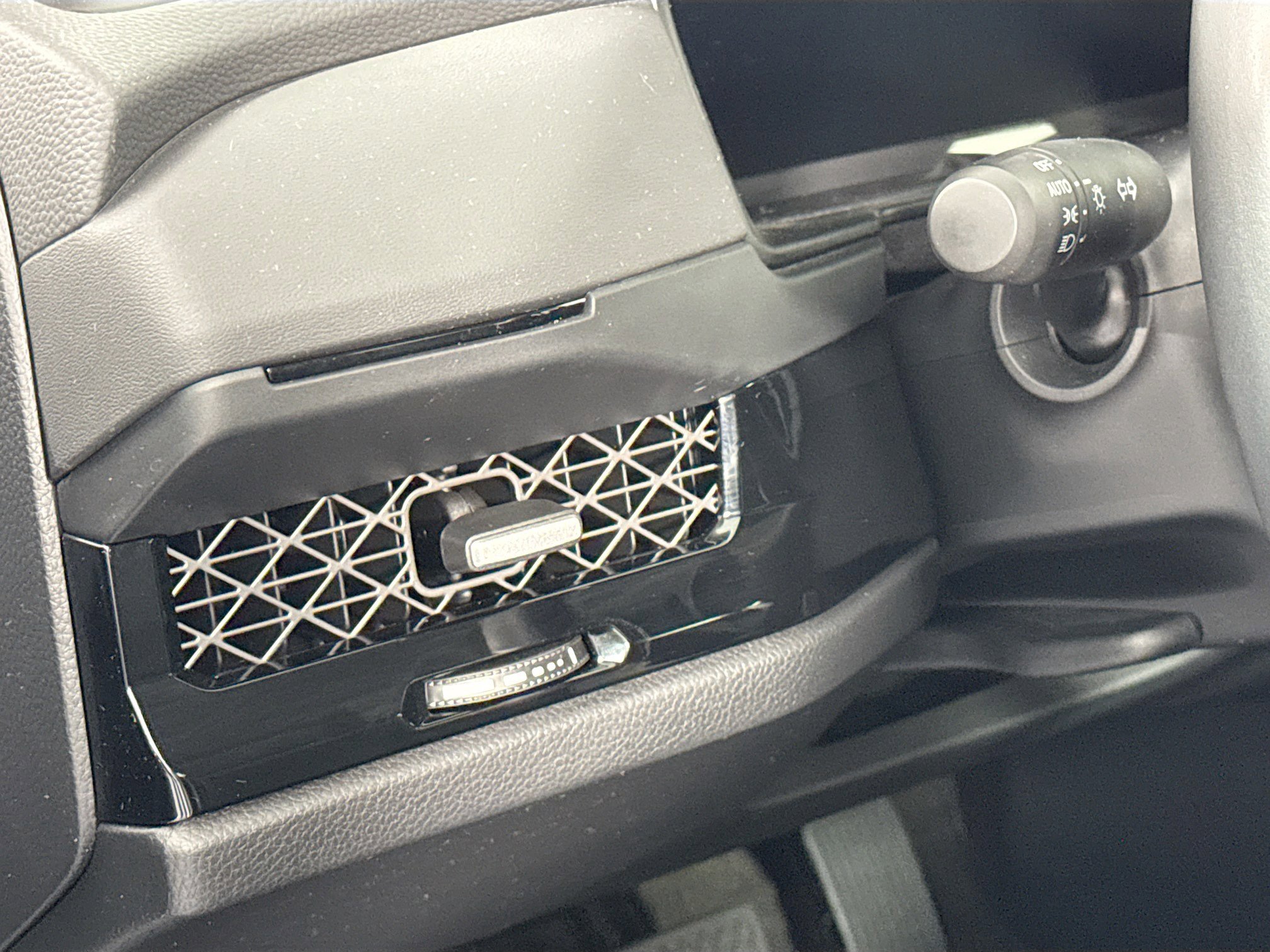 Certified 2024 Honda Accord EX-L image 10