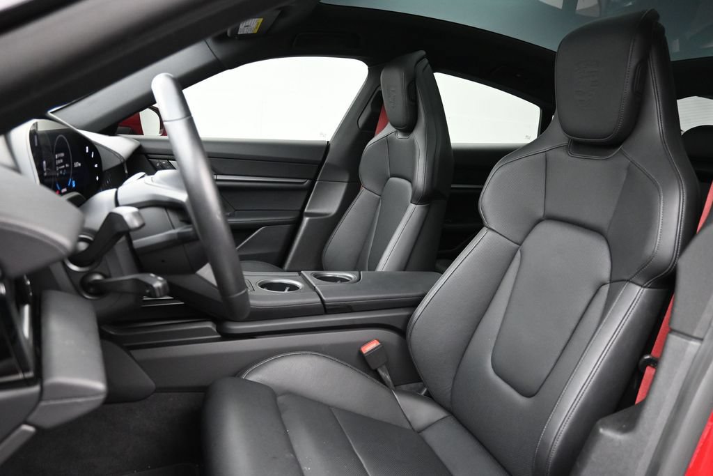 Certified 2025 Porsche Taycan AWD/4WD image 5