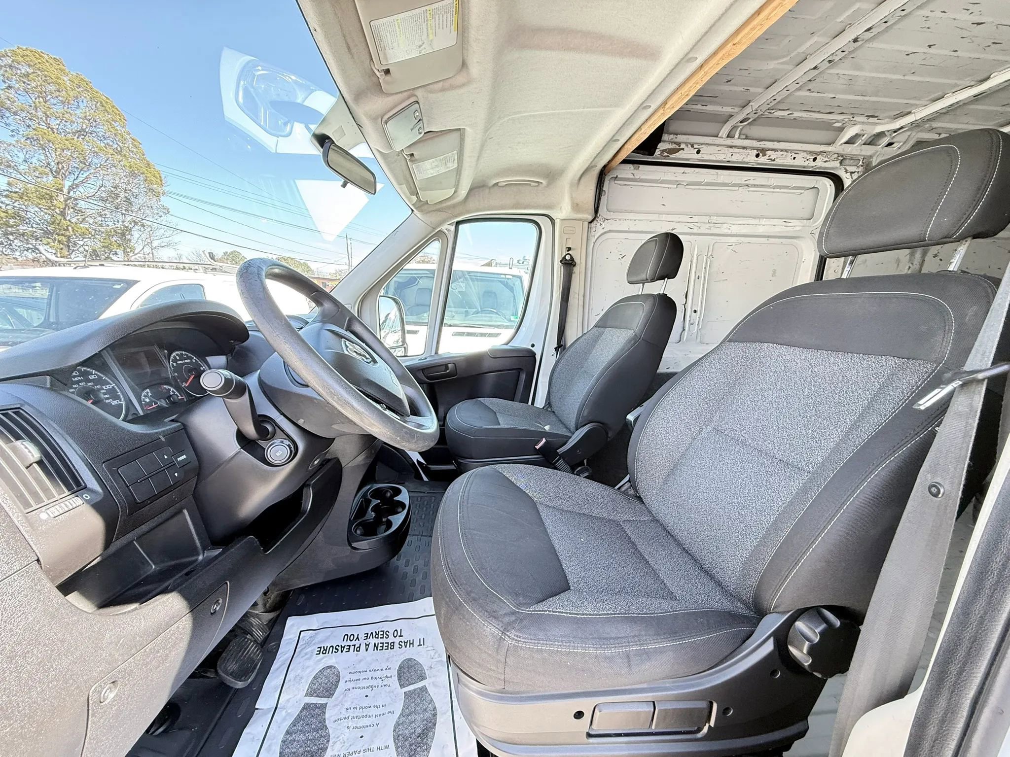 Used 2014 RAM ProMaster 3500 w/ Premium Appearance Group image 3