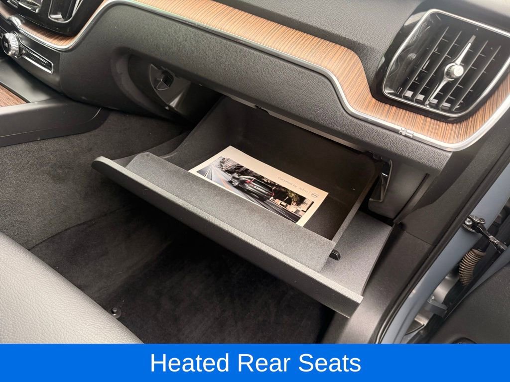 Used 2023 Volvo XC60 B5 Plus w/ Climate Package image 4