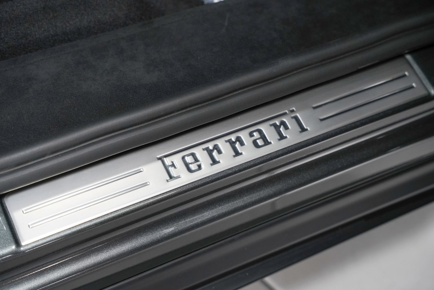 Used 2026 Ferrari Purosangue AWD/4WD image 34