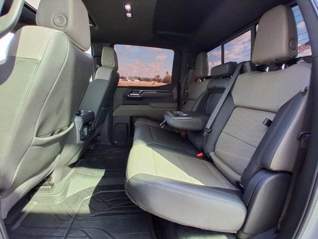 Used 2025 Chevrolet Silverado 1500 ZR2 w/ Technology Package image 17