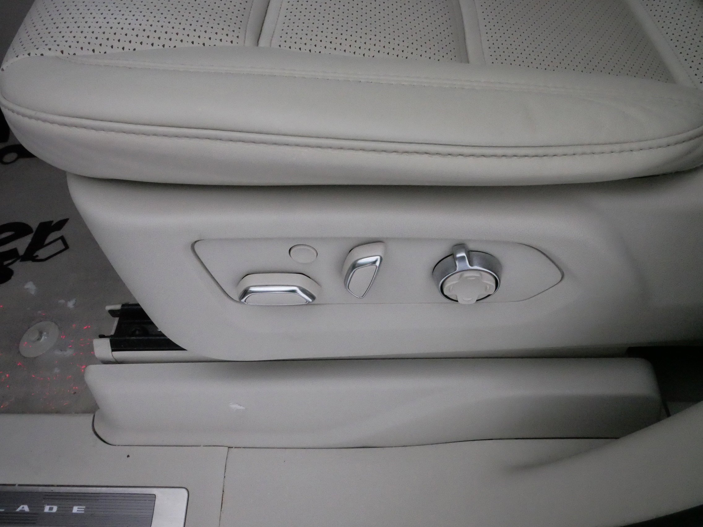 Certified 2023 Cadillac Escalade ESV Sport Platinum image 20