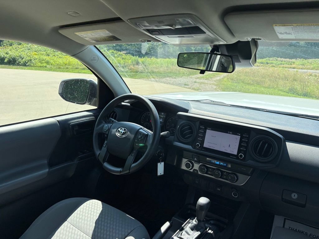 Used 2023 Toyota Tacoma SR AWD/4WD image 29