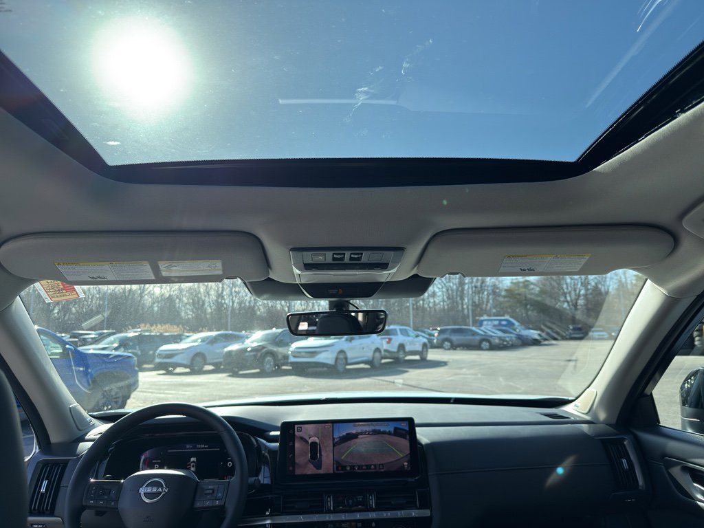 New 2026 Nissan Pathfinder SL image 29