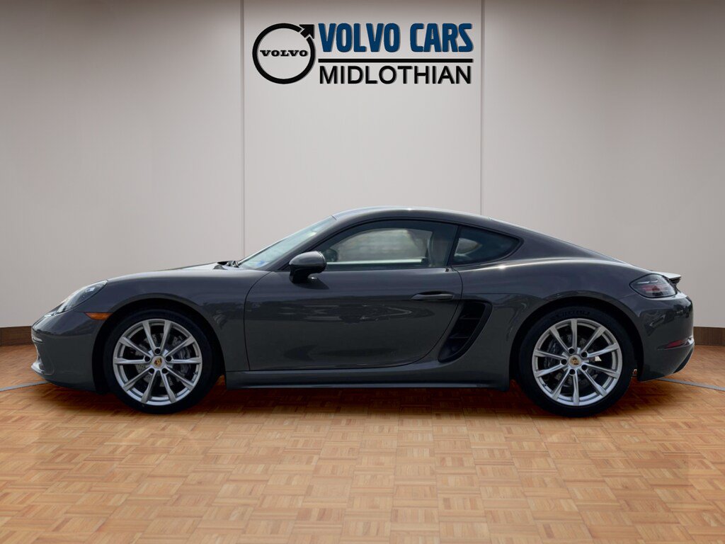 Used 2019 Porsche 718 Cayman RWD image 19