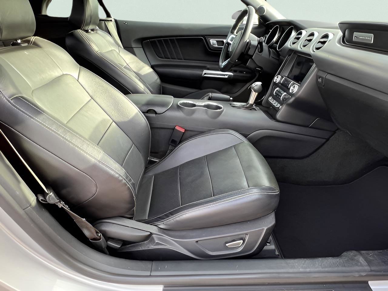 Used 2018 Ford Mustang Premium image 23