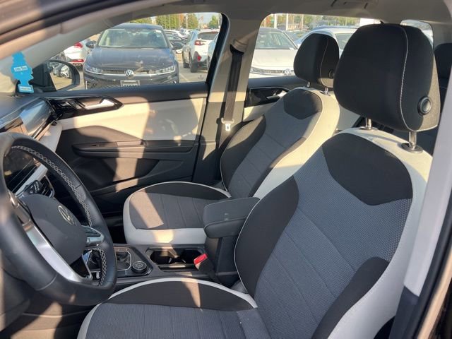 Used 2025 Volkswagen Taos S image 7