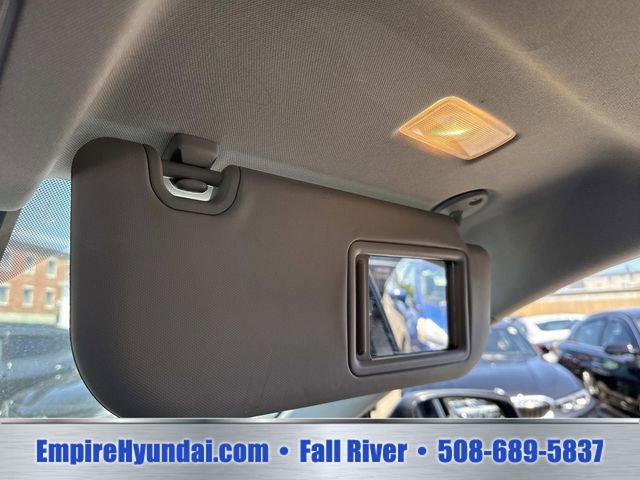 Used 2020 Toyota RAV4 LE AWD/4WD image 27