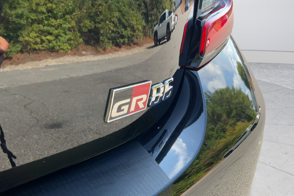 Used 2024 Toyota GR86 Premium RWD image 29