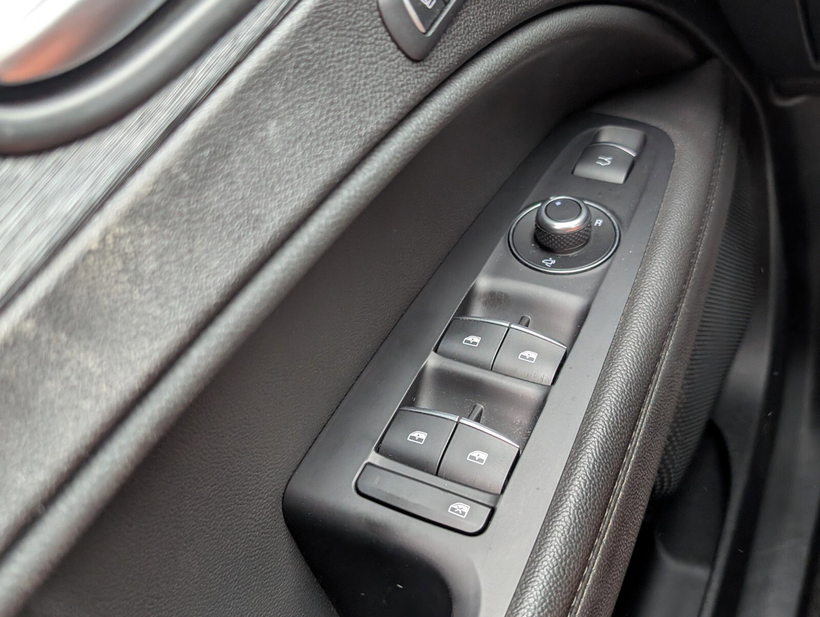 Used 2022 Alfa Romeo Stelvio Sprint image 39