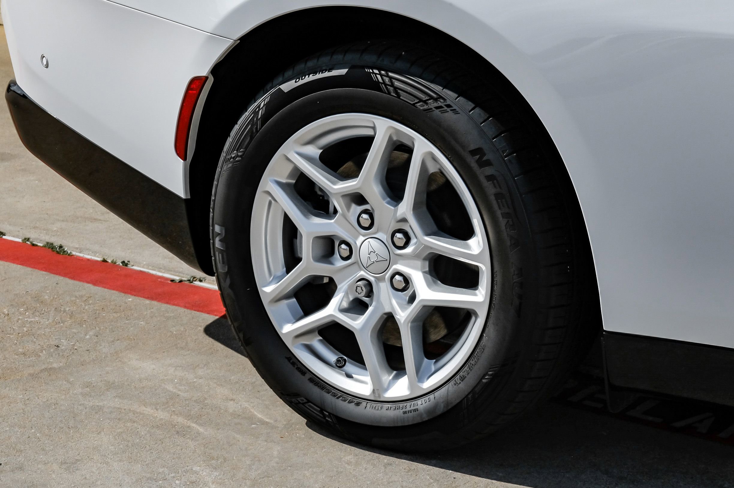 Used 2025 Dodge Charger R/T w/ Quick Order Package 25M R/T AWD/4WD image 43