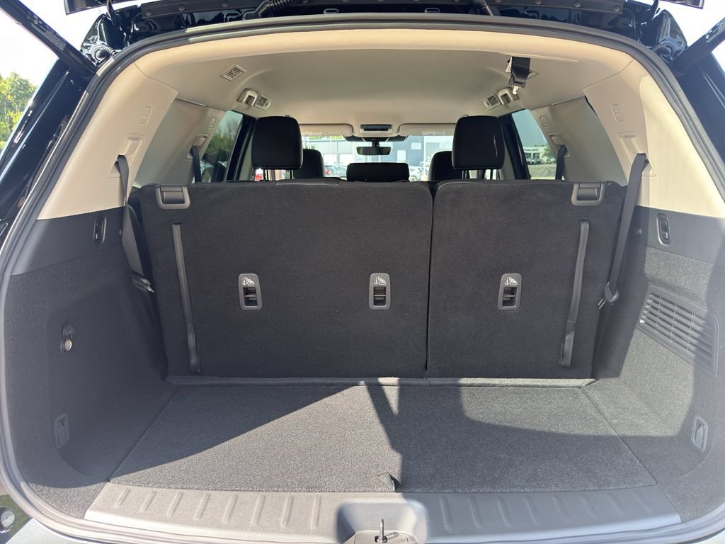 New 2026 Nissan Pathfinder SL AWD/4WD image 36
