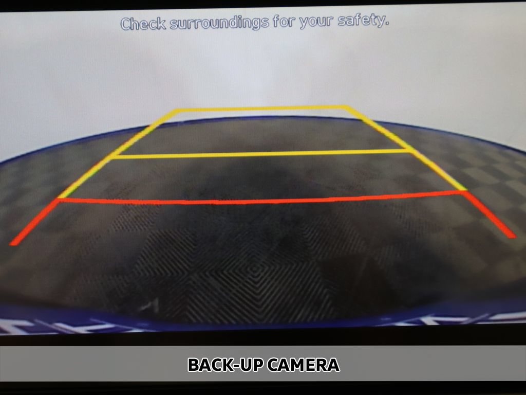 Used 2020 Hyundai Venue SEL FWD image 3
