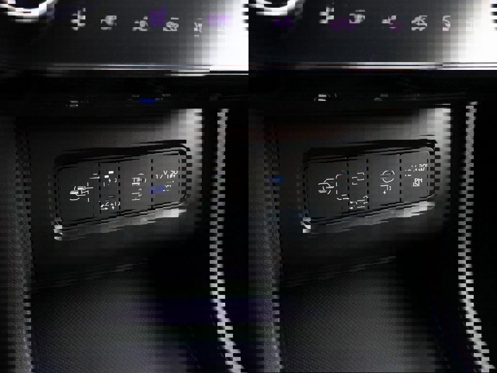 New 2026 Hyundai Tucson Limited image 40