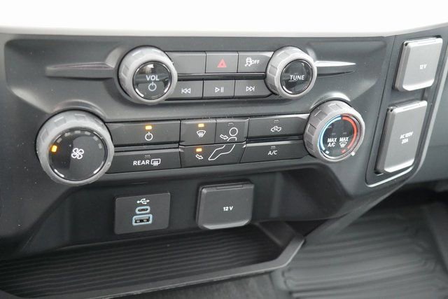 New 2026 Ford F250 XLT w/ FX4 Off-Road Package AWD/4WD image 19