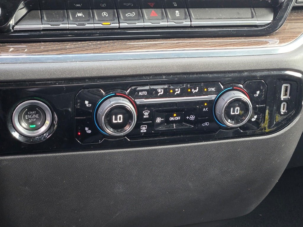 Certified 2023 Chevrolet Silverado 1500 LT AWD/4WD image 24