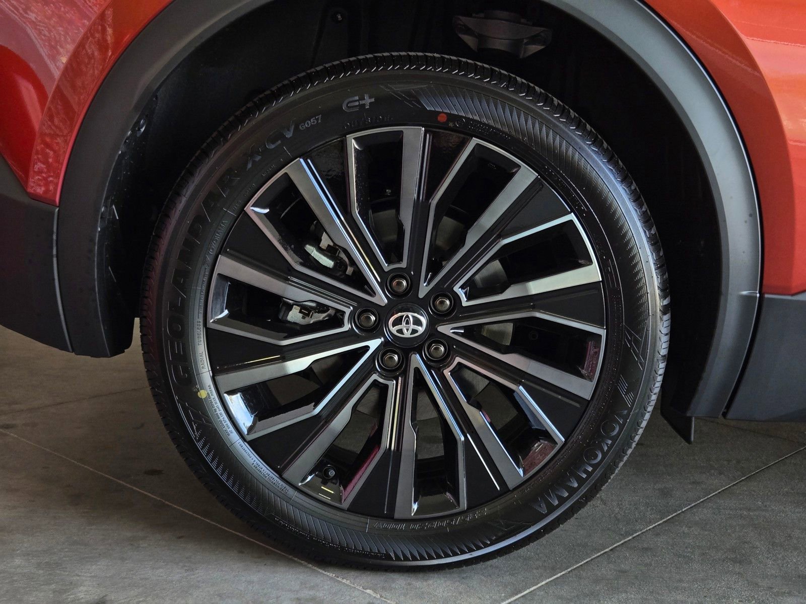 New 2026 Toyota C-HR image 4