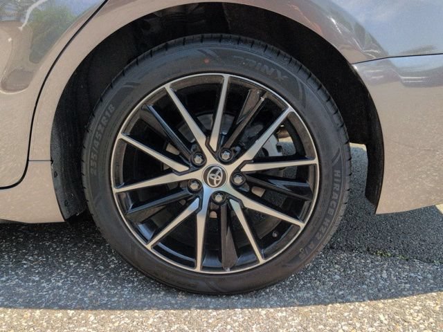 Used 2024 Toyota Camry SE FWD image 11