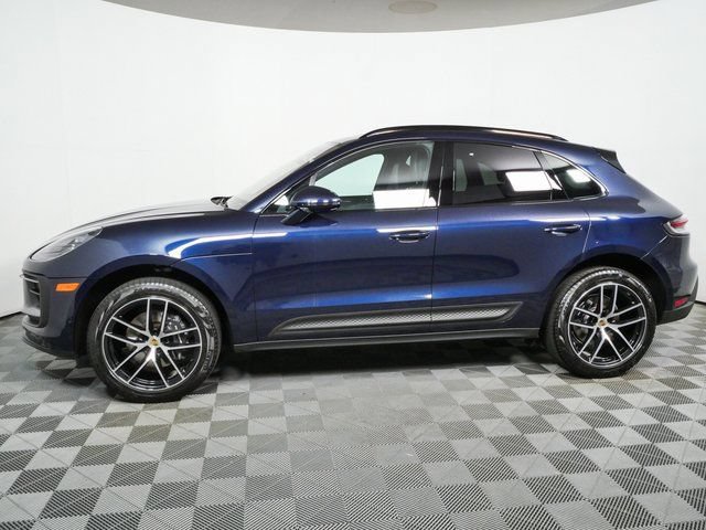 Certified 2023 Porsche Macan Turbo AWD/4WD image 2