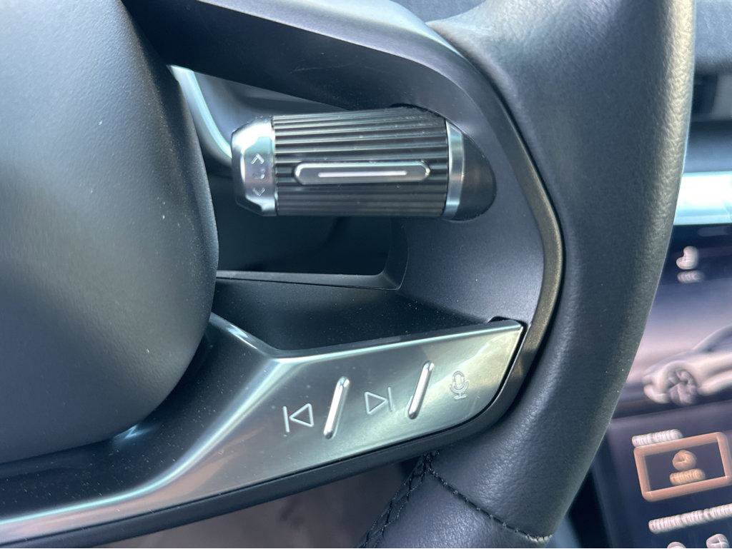 Used 2024 Lucid Air Touring image 23