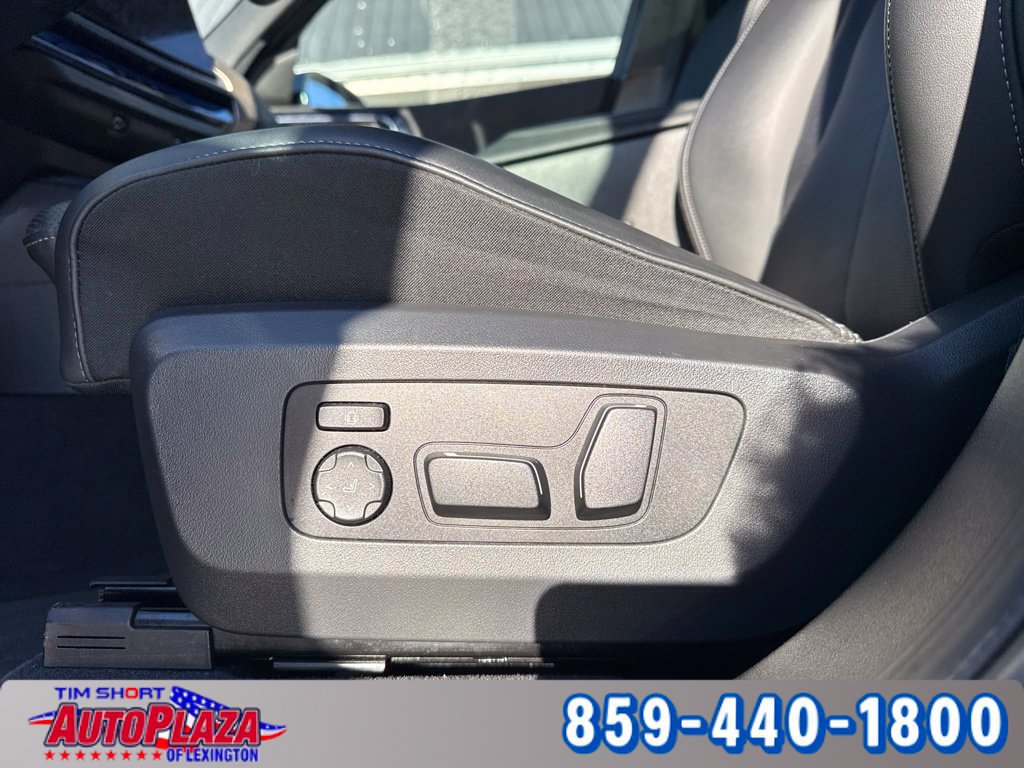 Used 2025 BMW X3 xDrive30i w/ Premium Package AWD/4WD image 11