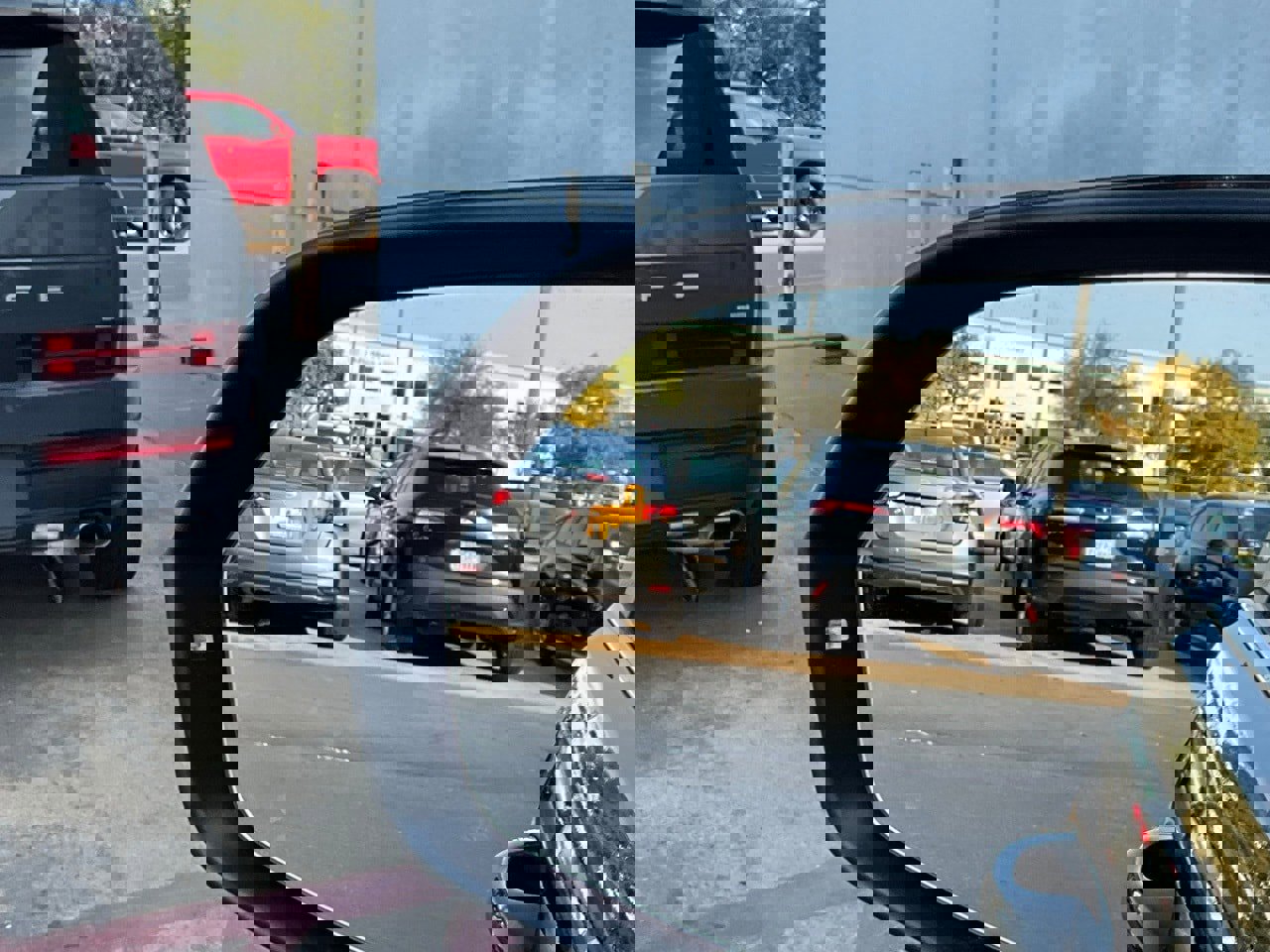 Used 2025 Volkswagen Atlas Cross Sport SE image 20